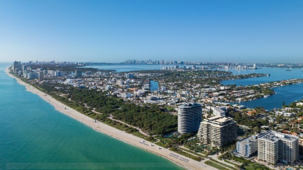 Delmore - Luxury Condo Interior